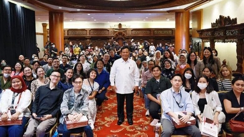 gaji guru naik 2 juta