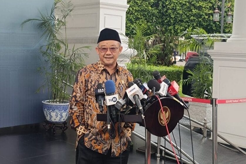 benarkah gaji guru naik 2 juta